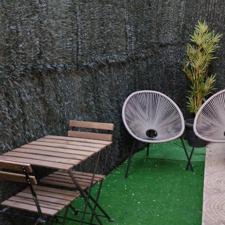 Апартаменти Garibaldi De Calais Fonctionnelle Nouvelle Renovation Jardin Prive Екстер'єр фото